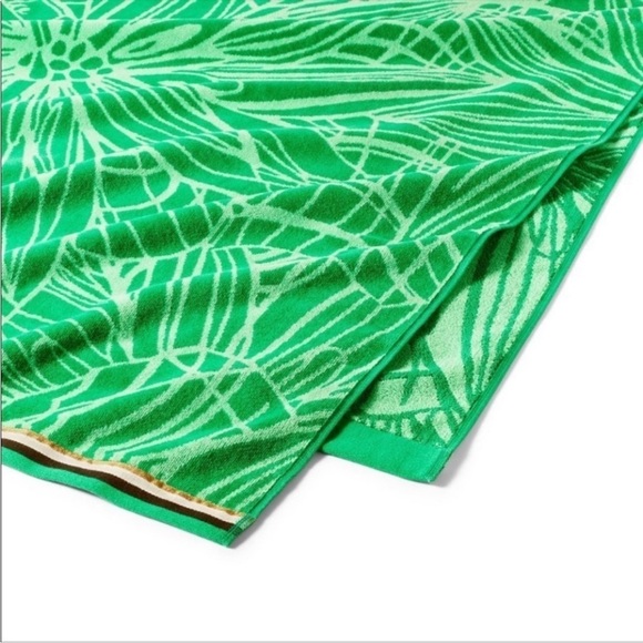 NWT Tabitha Brown x Target Green Linear Floral Beach Towel - Picture 2 of 7